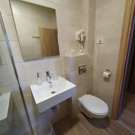 Vesna Otel 3*
